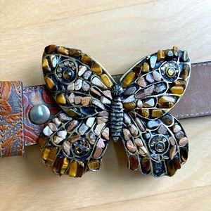 Brown, engraved leather belt by Leatherock